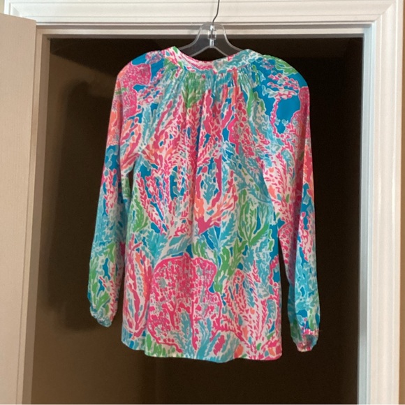 Rare Lilly Pulitzer Elsa Blouse in Original Turquoise “Let’s Cha Cha”, Size XS. - Picture 2 of 11